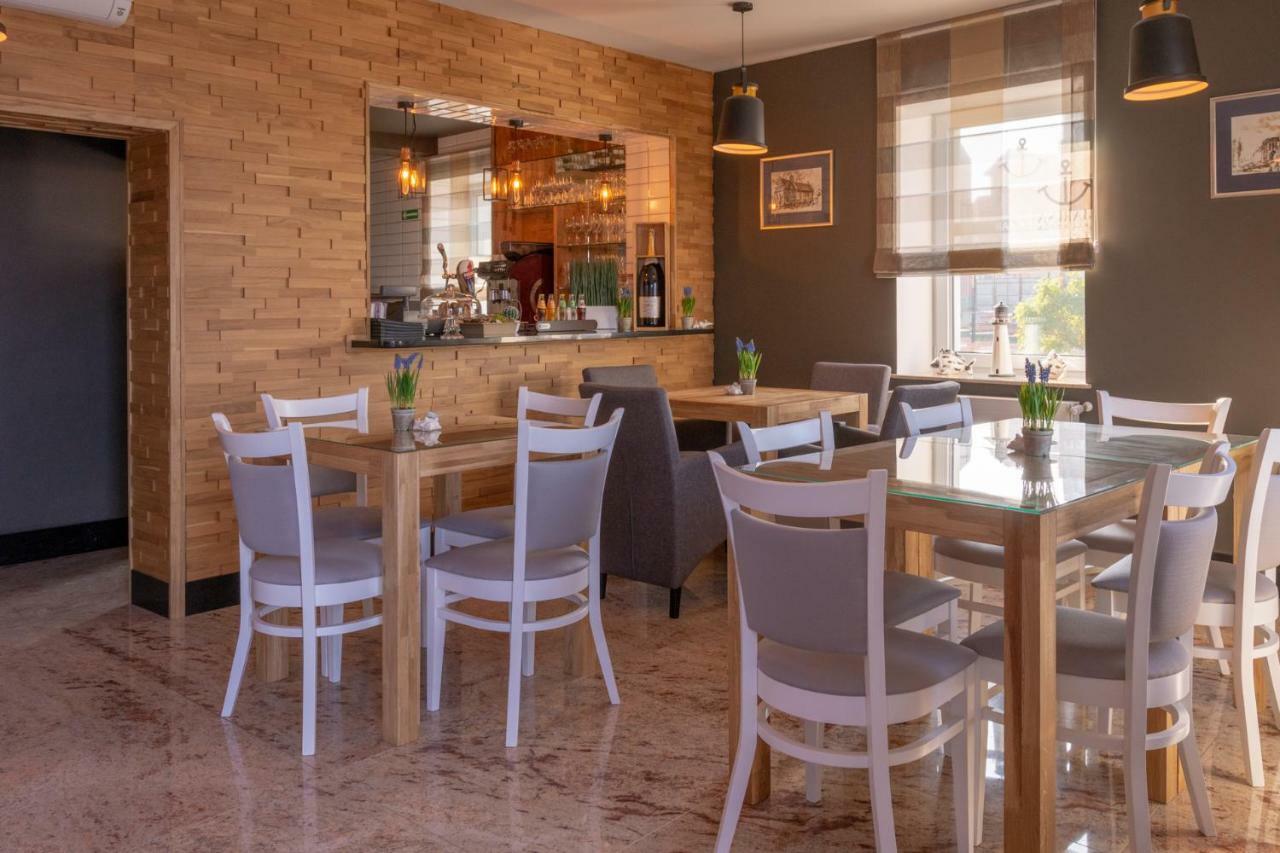 קמיאן פומורסקי Marina Pallatium Premium Floor מראה חיצוני תמונה