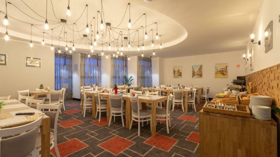 קמיאן פומורסקי Marina Pallatium Premium Floor מראה חיצוני תמונה